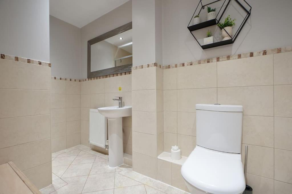 Stradbroke House - 5 Bed Townhouse, Sleeps 11, Great For Group Stays & Workers, Free Parking & Netflix - Hosted By Stay Host Save Sheffield Dış mekan fotoğraf